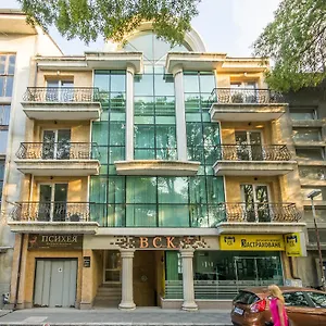 La Casa Warna
